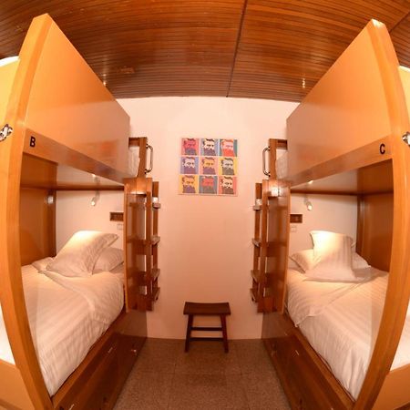 Ned Kelly Hotel & Irish Pub Μανταλέι Εξωτερικό φωτογραφία